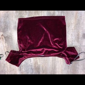Red velvet short top with off the shoulder sleeves